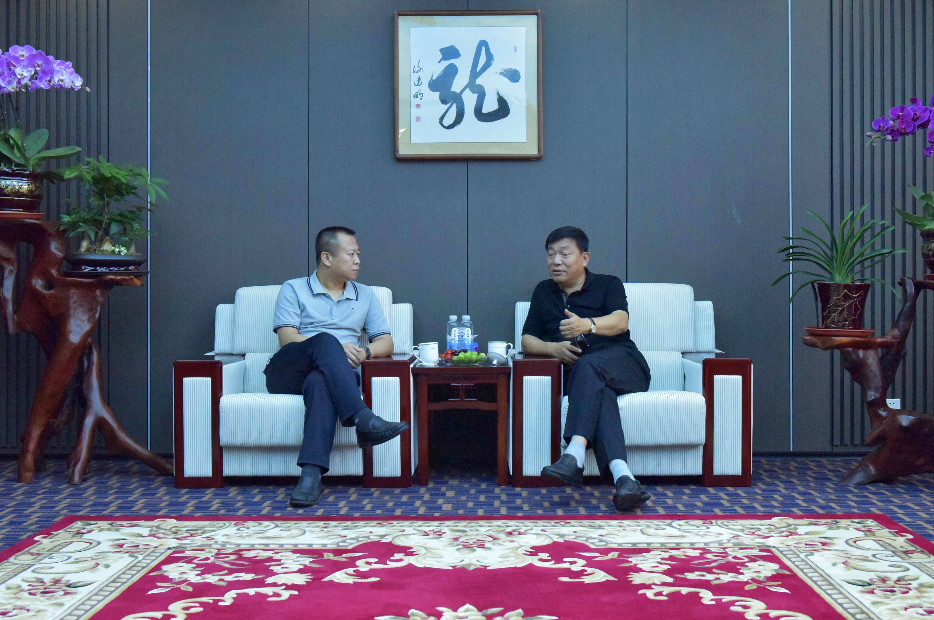 吉林省中醫(yī)藥科學(xué)院院長兼黨委書記荊濤帶隊實地考察參觀吉林北藥集團北湖園區(qū)
